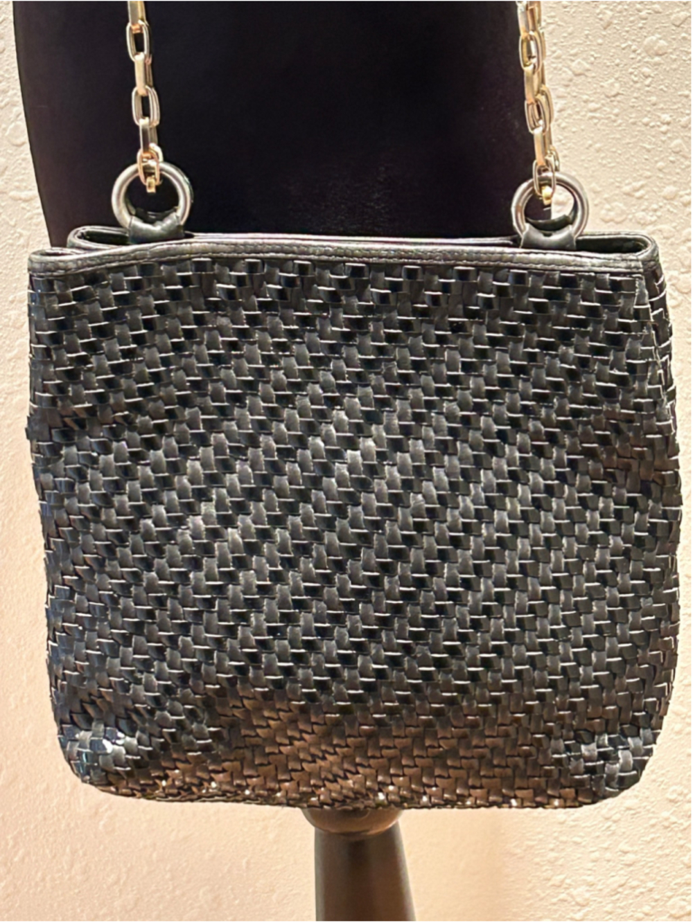 Women's L.J.S. Collection Black Woven Shoulder Bag, 9 x 10 x 4